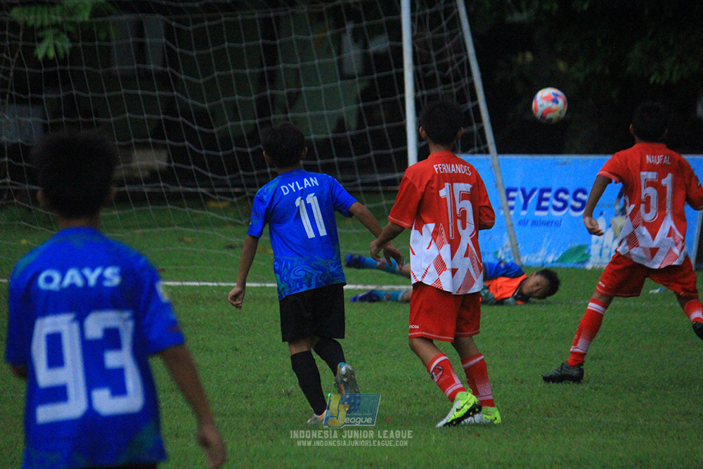 u11 120426 indonesia muda utara vs steelford united