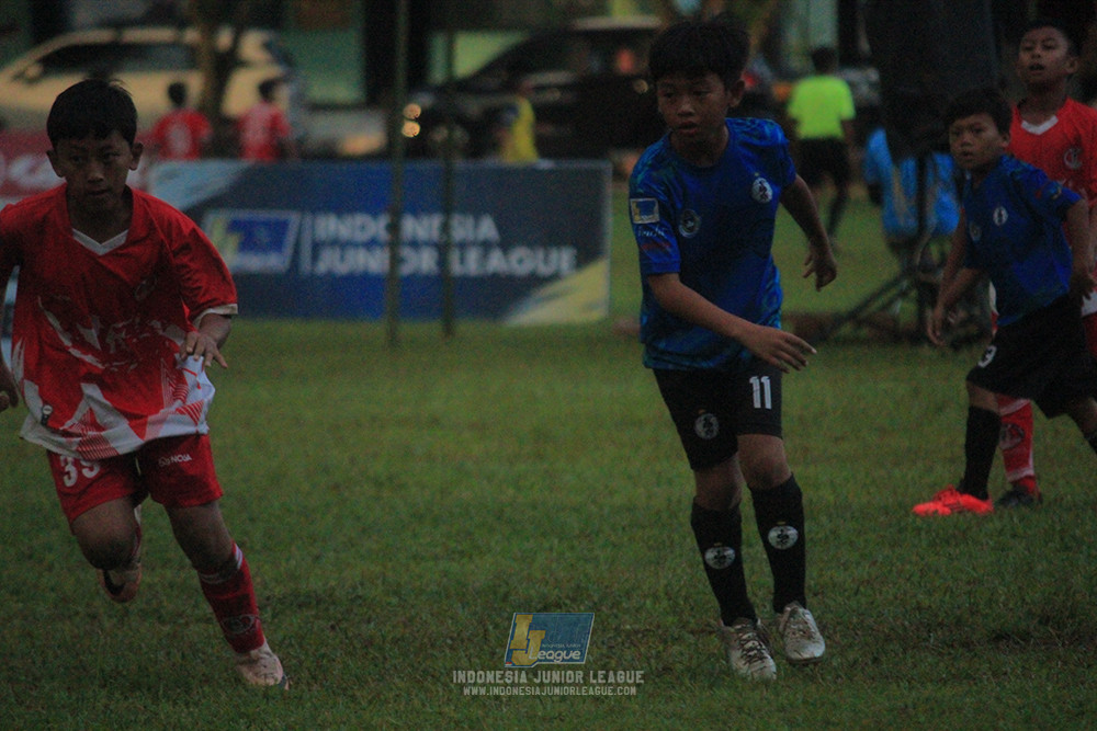 u11 120426 indonesia muda utara vs steelford united