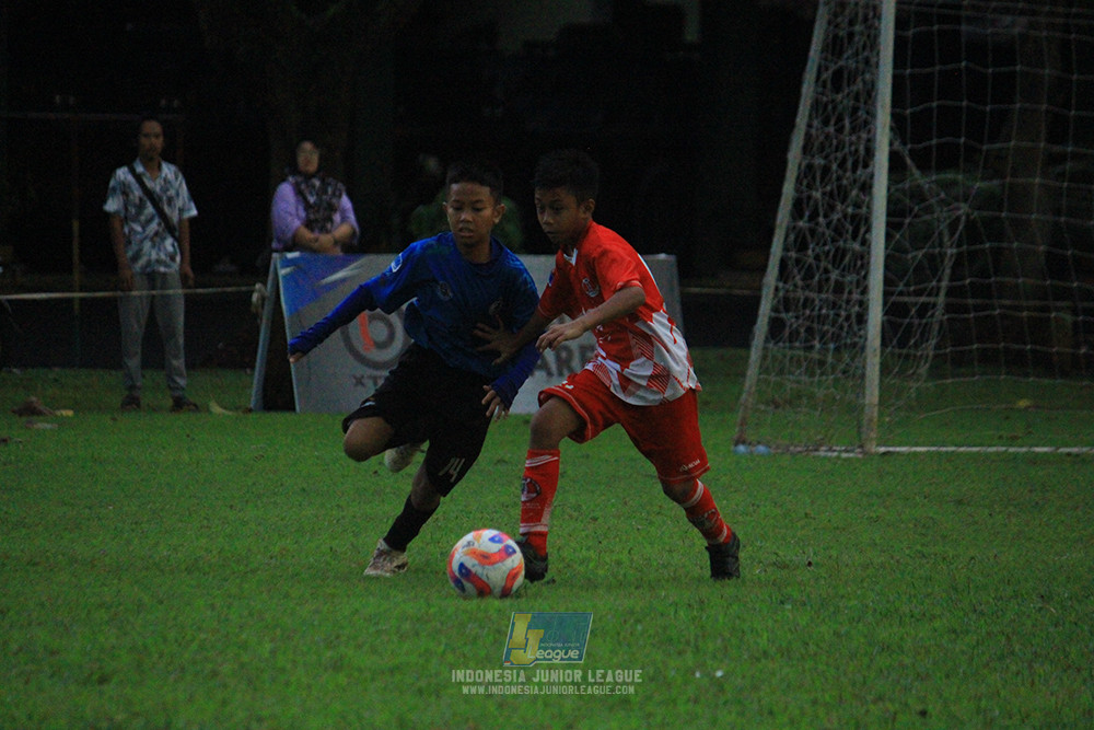 u11 120426 indonesia muda utara vs steelford united