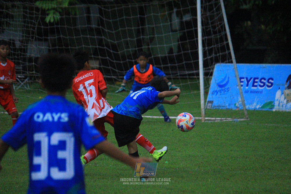 u11 120426 indonesia muda utara vs steelford united