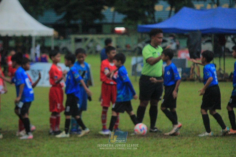 u11 120426 indonesia muda utara vs steelford united
