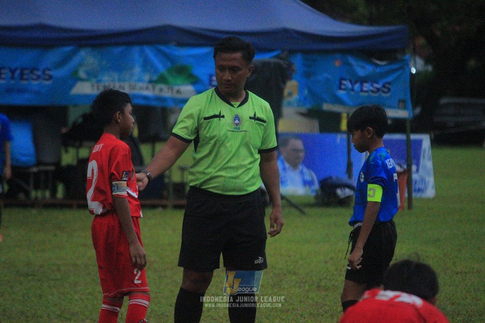 u11 120426 indonesia muda utara vs steelford united