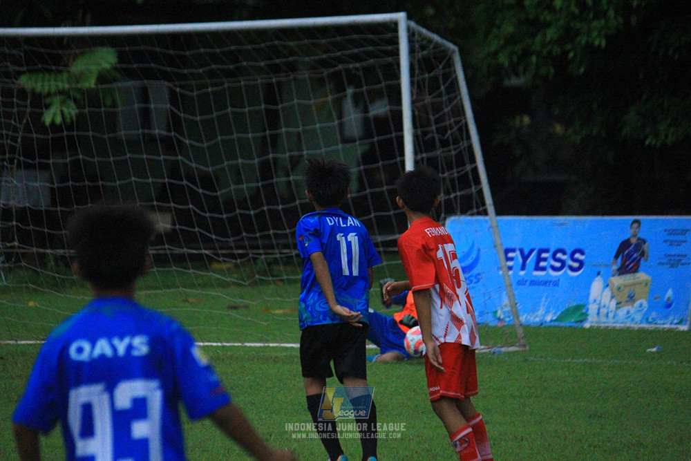 u11 120426 indonesia muda utara vs steelford united