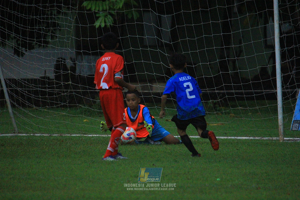u11 120426 indonesia muda utara vs steelford united