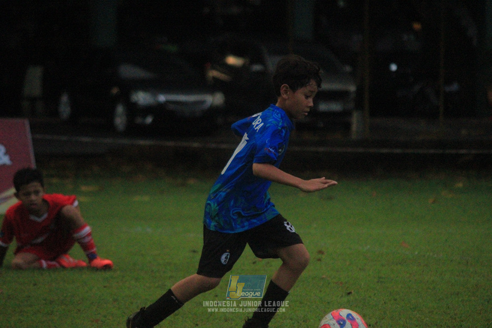 u11 120426 indonesia muda utara vs steelford united