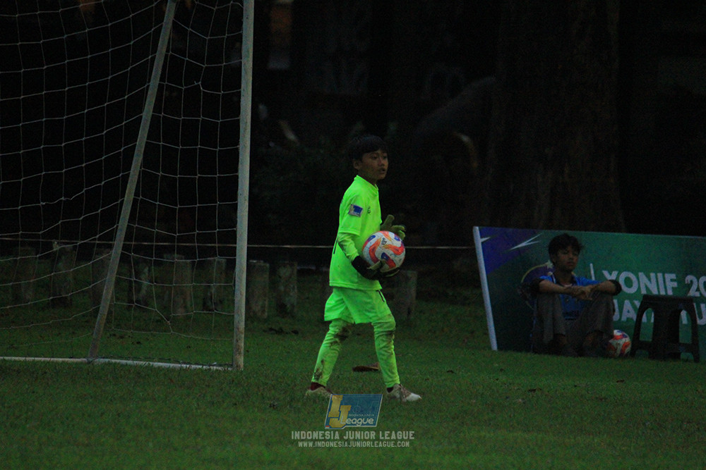 u11 120426 indonesia muda utara vs steelford united