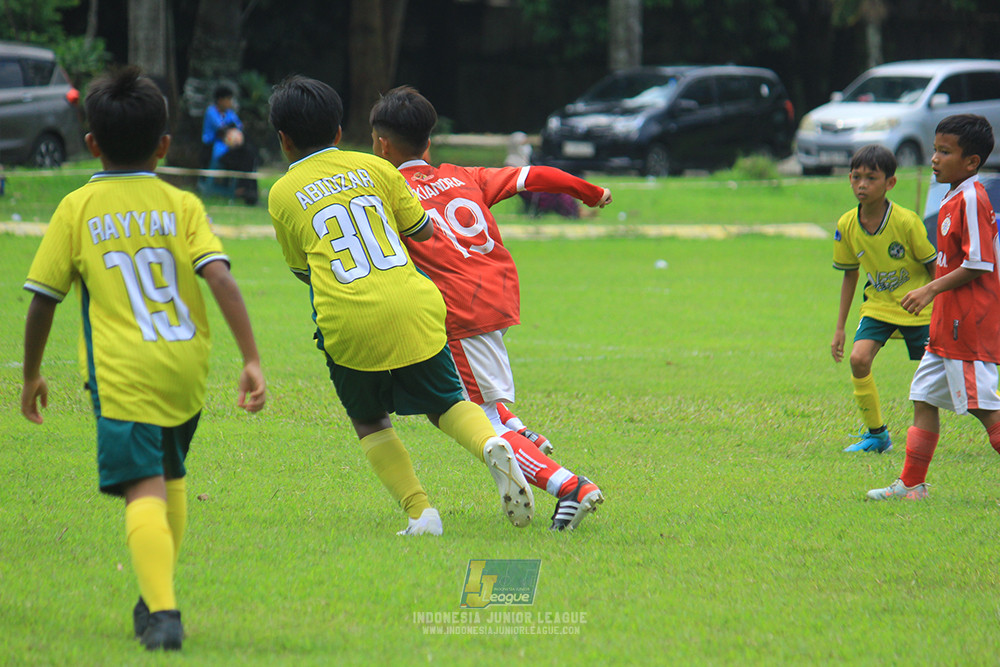 u11 120426 maesa pararaider army vs putra harapan