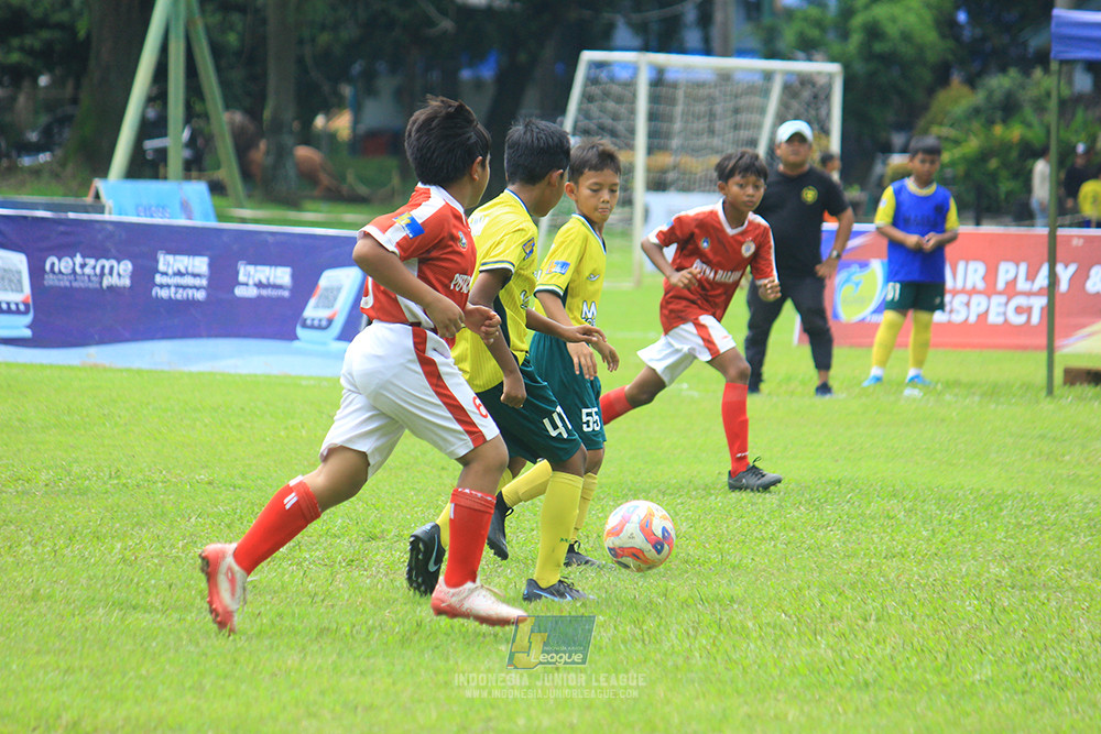 u11 120426 maesa pararaider army vs putra harapan