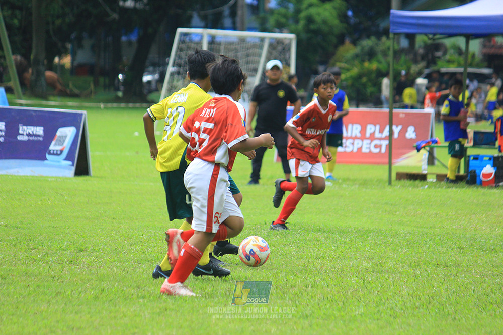 u11 120426 maesa pararaider army vs putra harapan