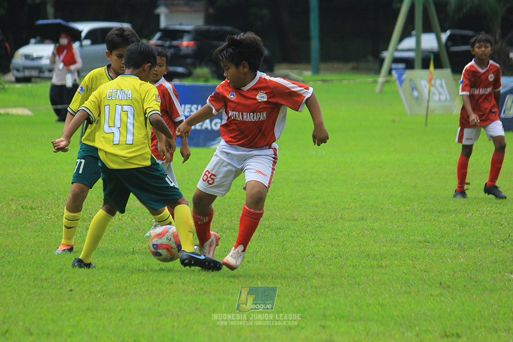 u11 120426 maesa pararaider army vs putra harapan