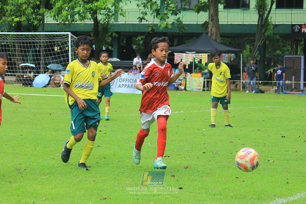 u11 120426 maesa pararaider army vs putra harapan