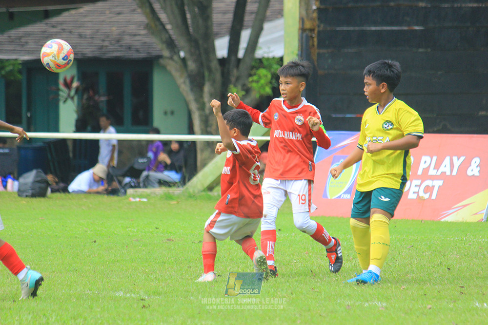 u11 120426 maesa pararaider army vs putra harapan