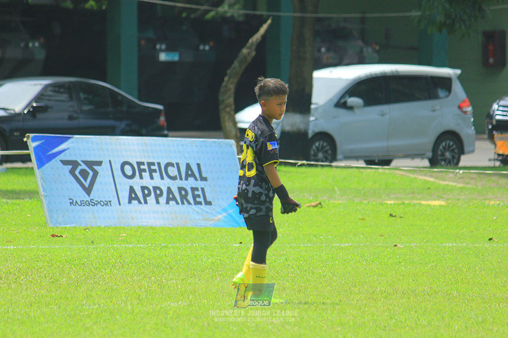 u11 120426 maesa pararaider army vs putra harapan