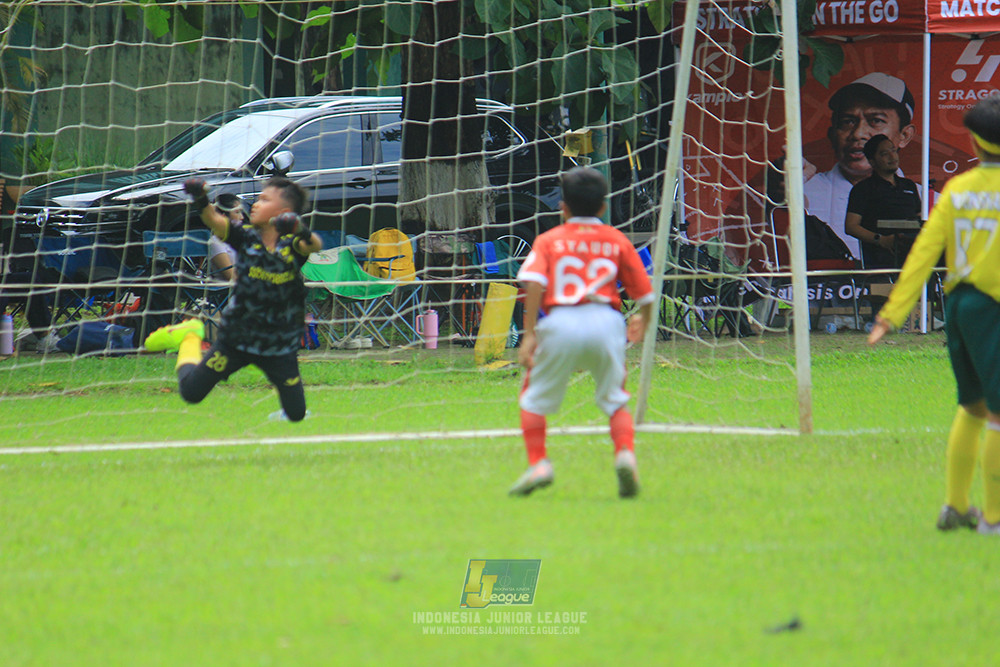 u11 120426 maesa pararaider army vs putra harapan