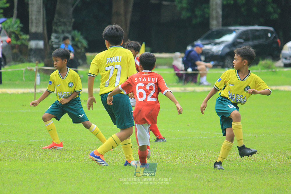 u11 120426 maesa pararaider army vs putra harapan
