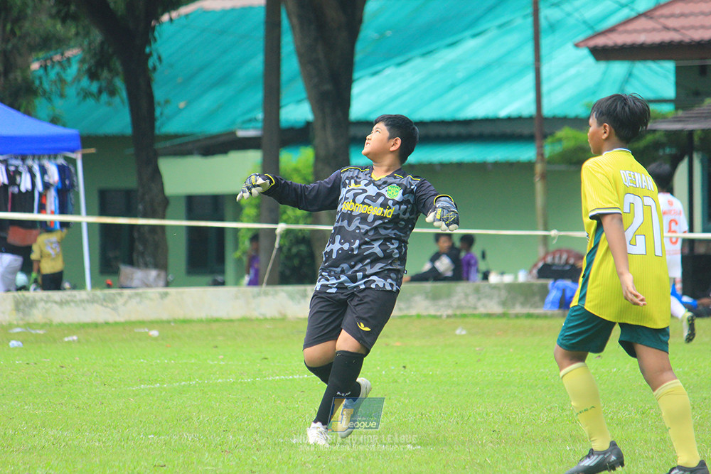 u11 120426 maesa pararaider army vs putra harapan