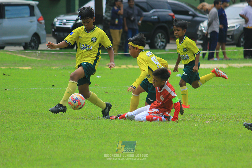 u11 120426 maesa pararaider army vs putra harapan