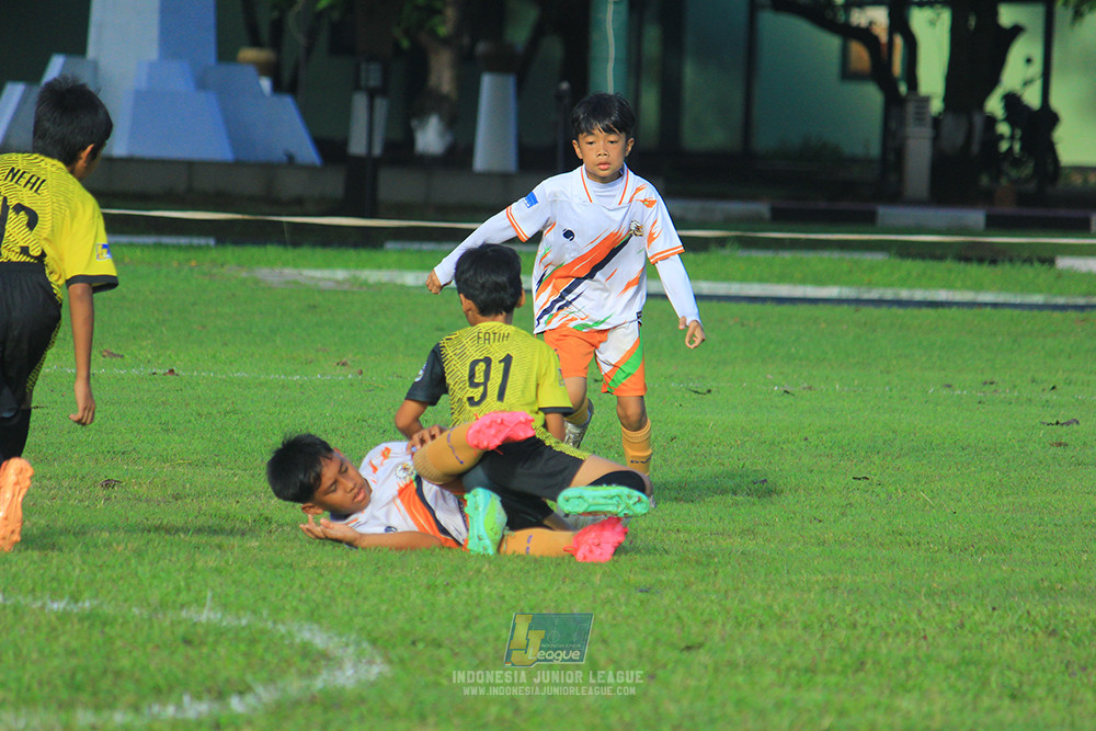 u11 120426 provision soccer school vs timah united