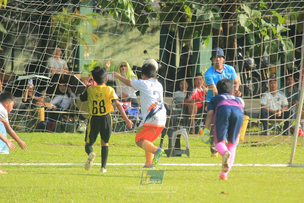 u11 120426 provision soccer school vs timah united