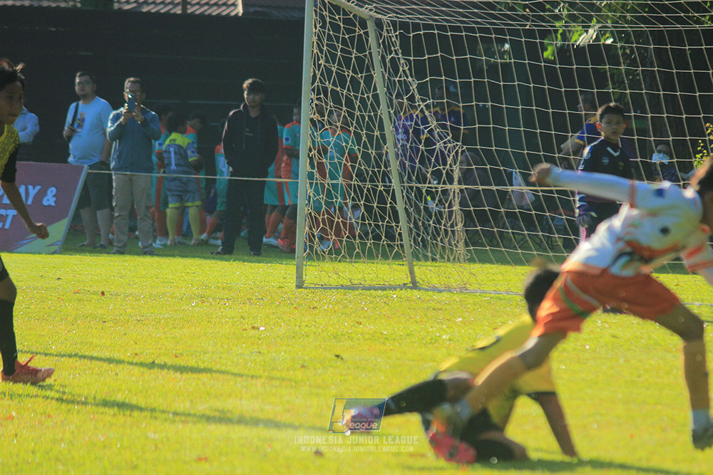 u11 120426 provision soccer school vs timah united