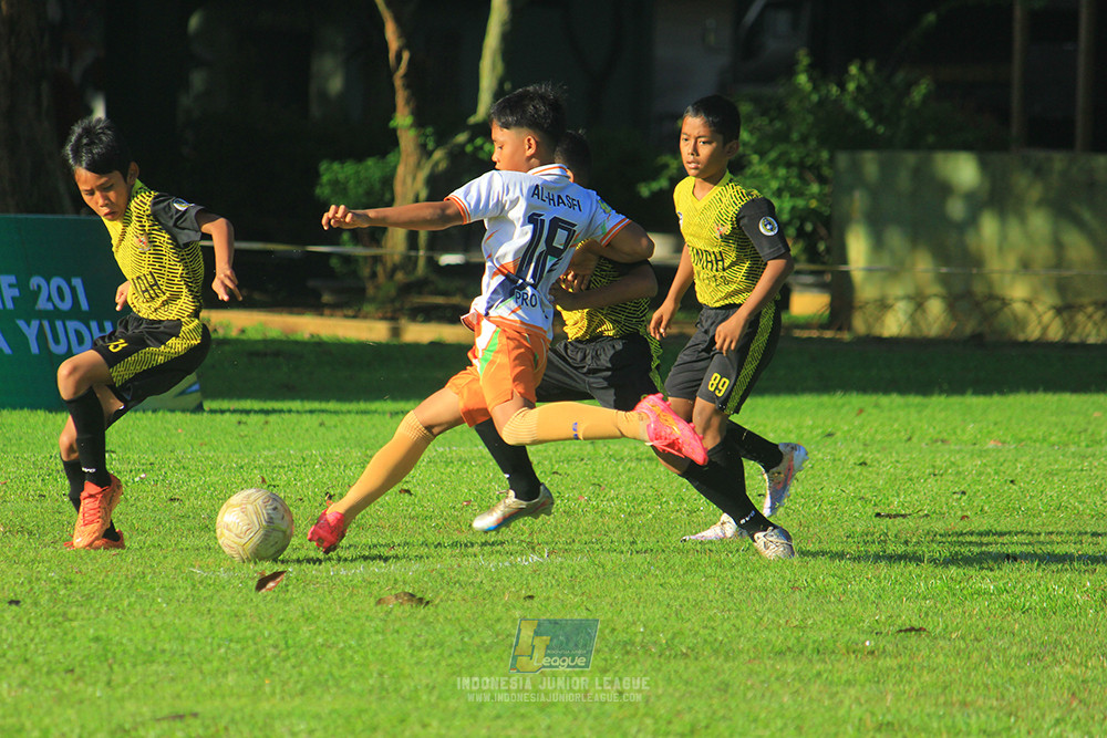 u11 120426 provision soccer school vs timah united