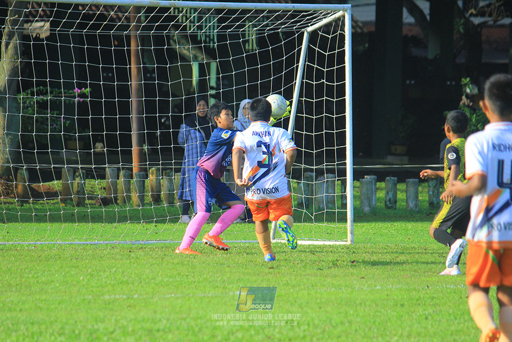 u11 120426 provision soccer school vs timah united