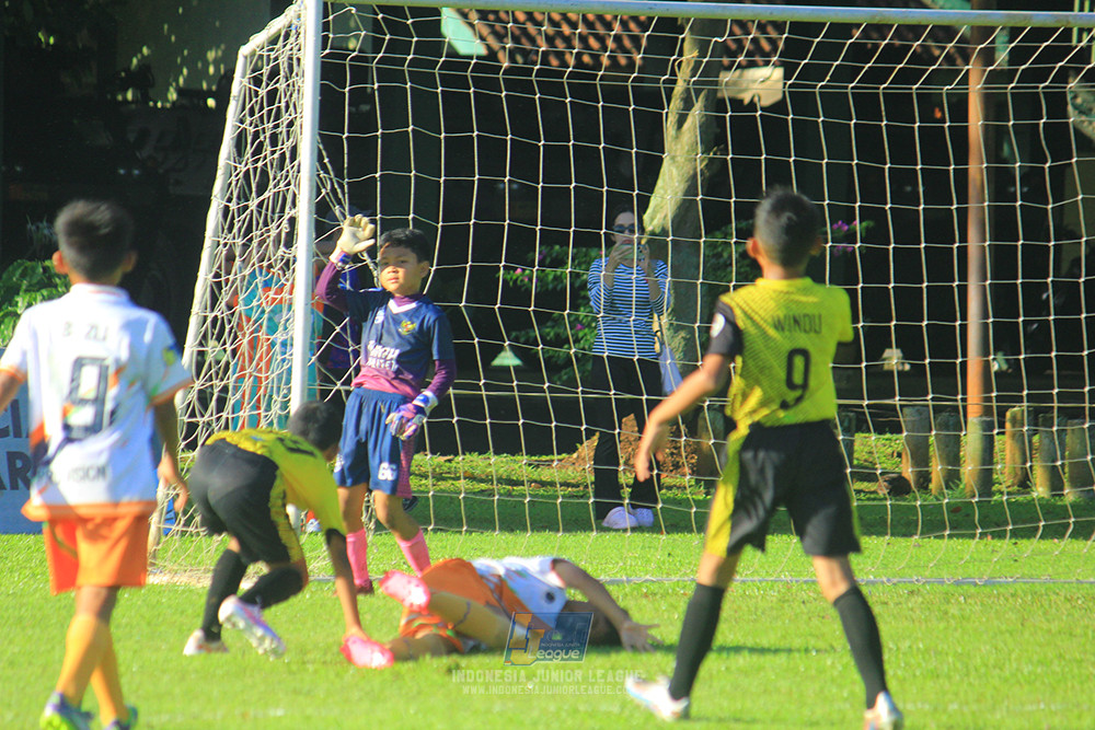 u11 120426 provision soccer school vs timah united