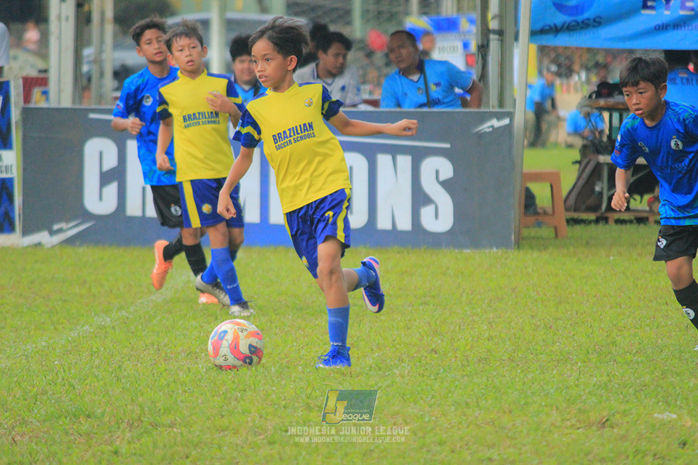 u11 120426 steelford united vs brazillian ss lfa