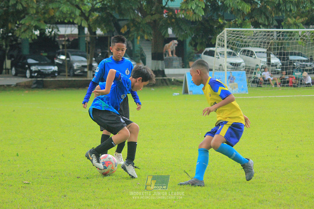 u11 120426 steelford united vs brazillian ss lfa