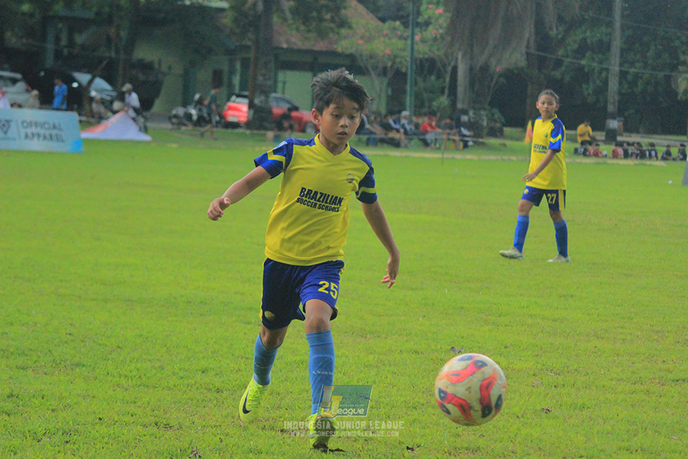 u11 120426 steelford united vs brazillian ss lfa