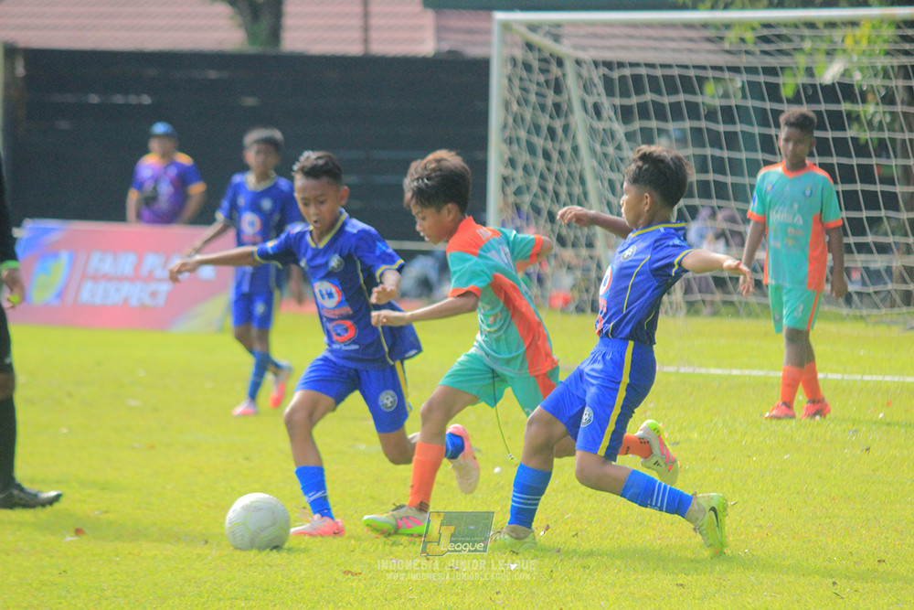 u11 120426 tunas harapan indah sa vs kenzie united