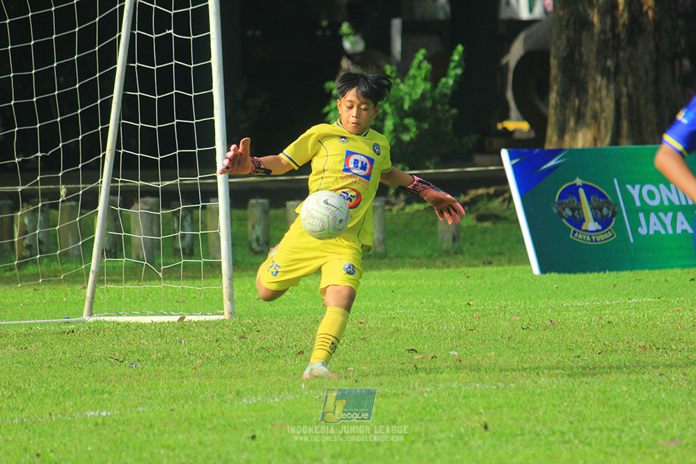 u11 120426 tunas harapan indah sa vs kenzie united