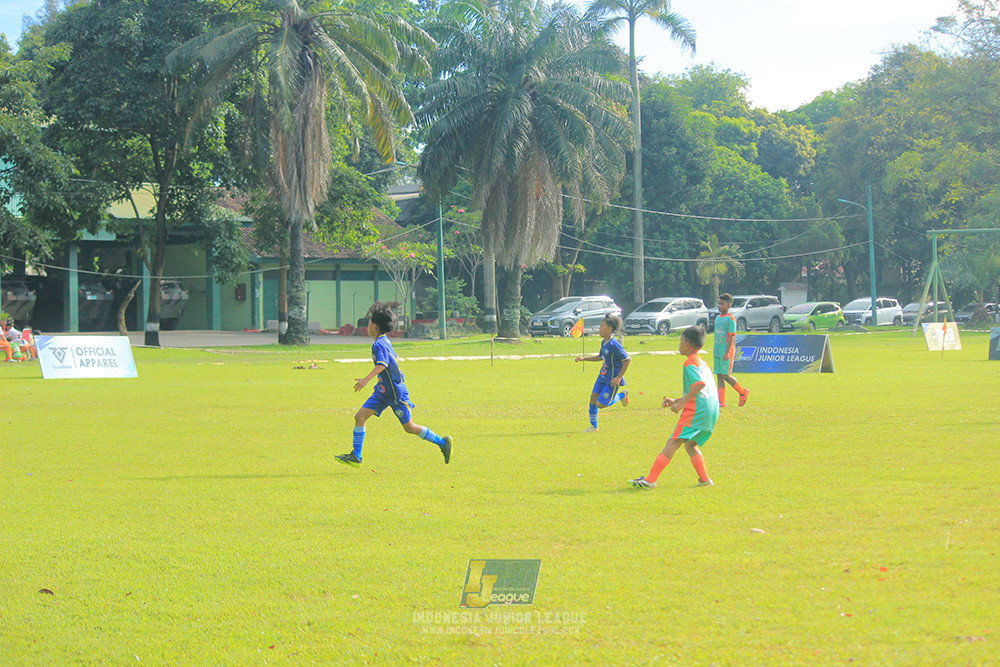 u11 120426 tunas harapan indah sa vs kenzie united