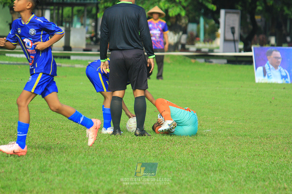 u11 120426 tunas harapan indah sa vs kenzie united