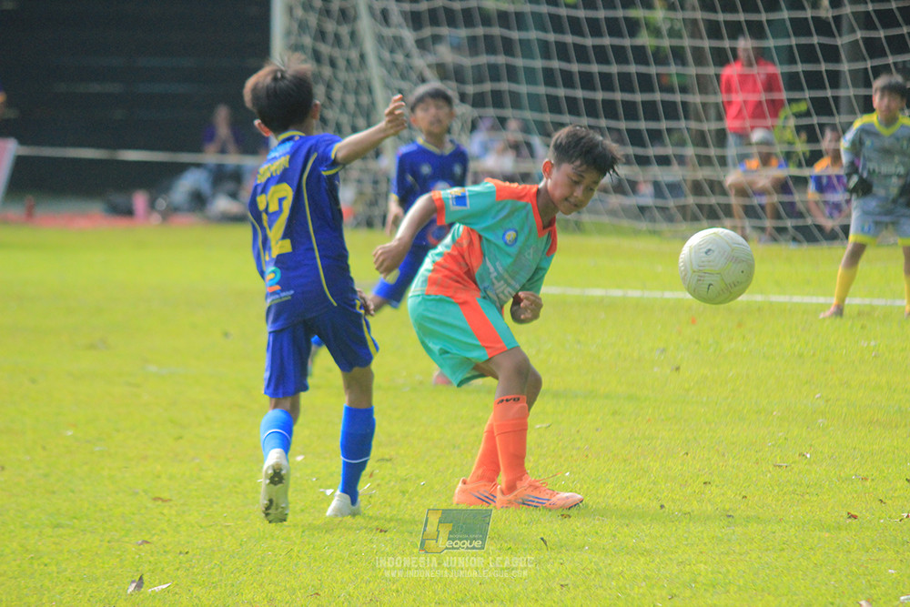 u11 120426 tunas harapan indah sa vs kenzie united