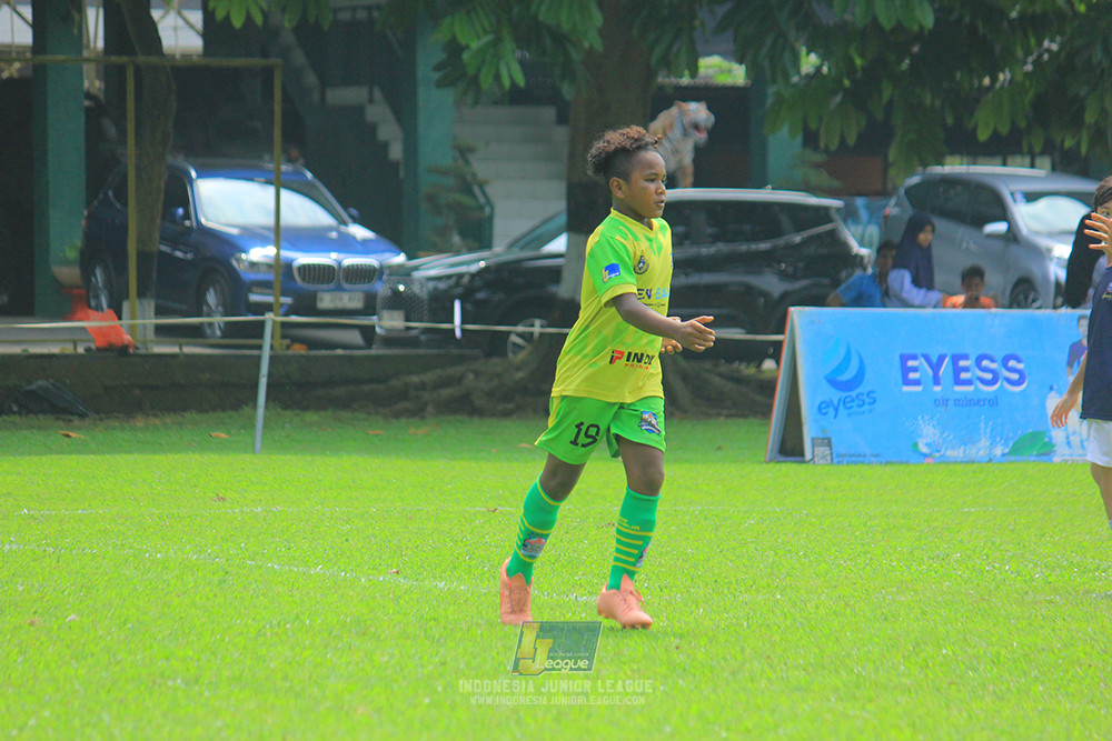 u11 170526 akademy citra remaja vs fff academy white
