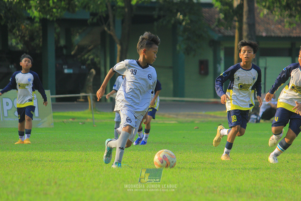 u11 170526 asia football school vs fc decorasiku