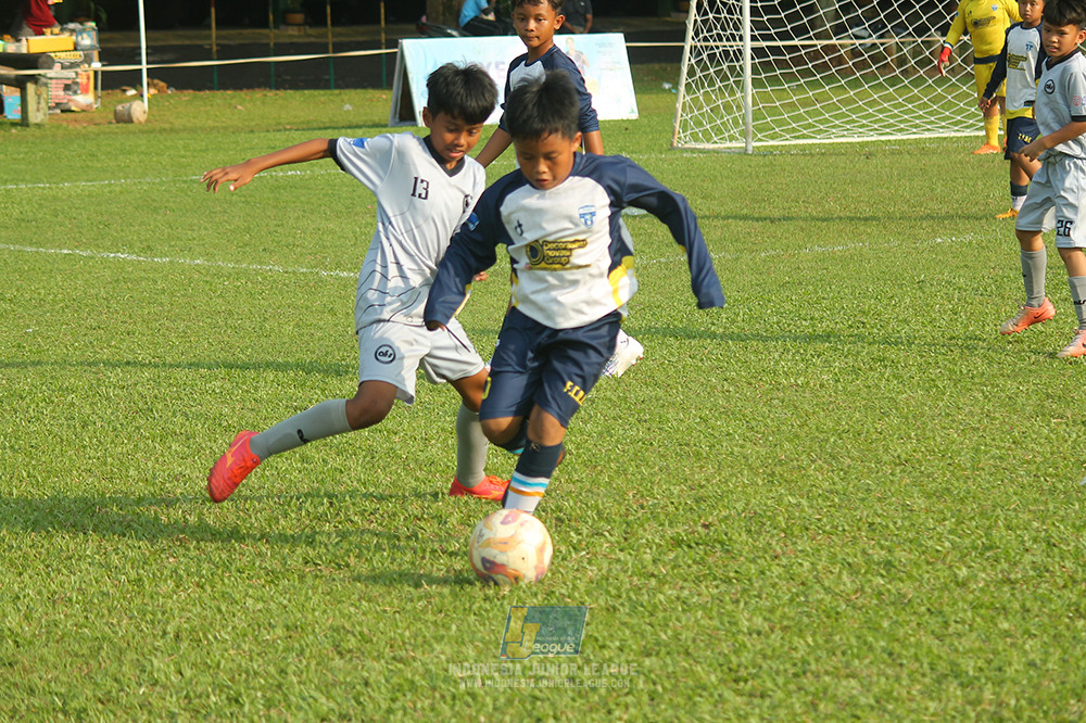 u11 170526 asia football school vs fc decorasiku
