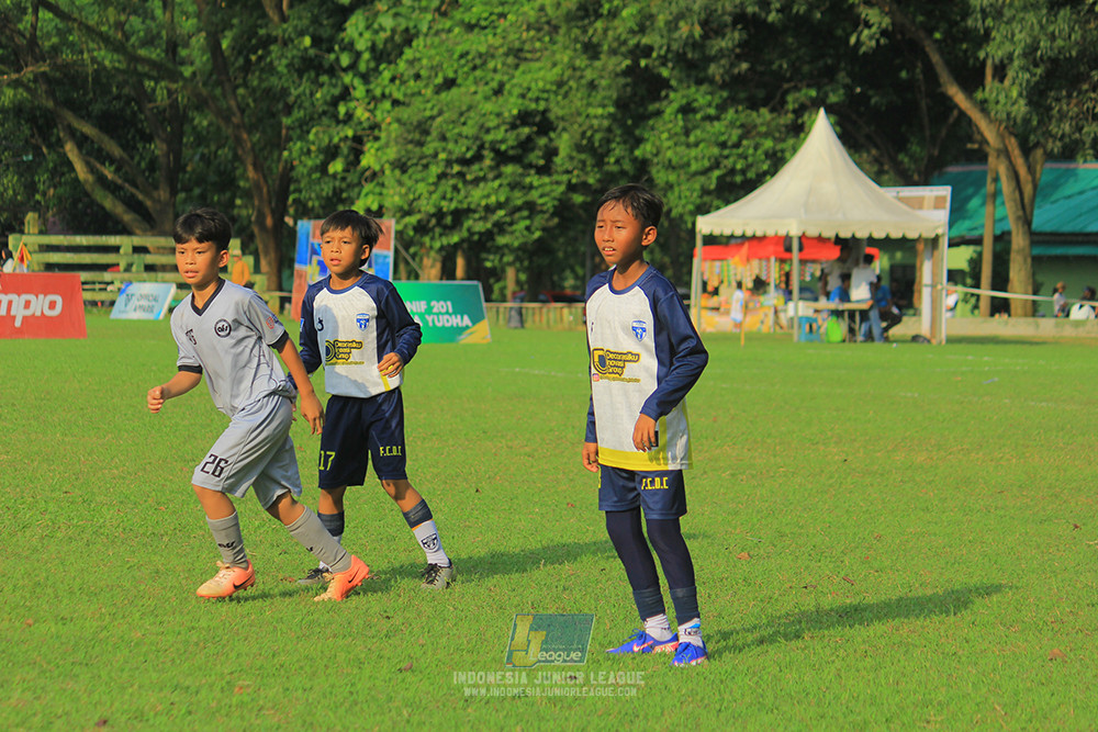 u11 170526 asia football school vs fc decorasiku