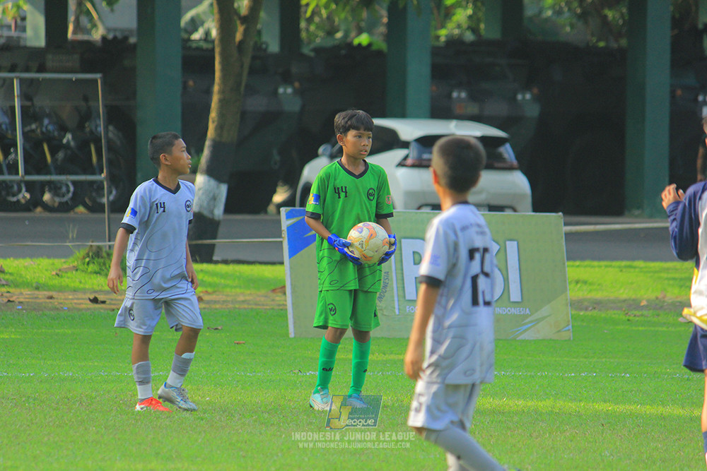 u11 170526 asia football school vs fc decorasiku