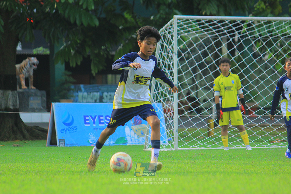 u11 170526 asia football school vs fc decorasiku