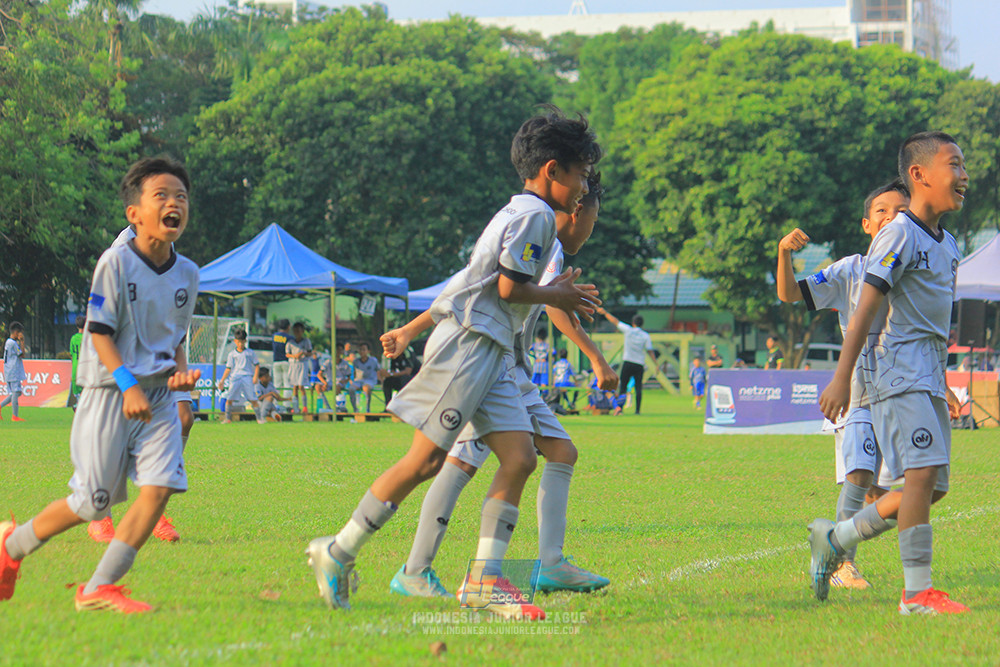 u11 170526 asia football school vs fc decorasiku