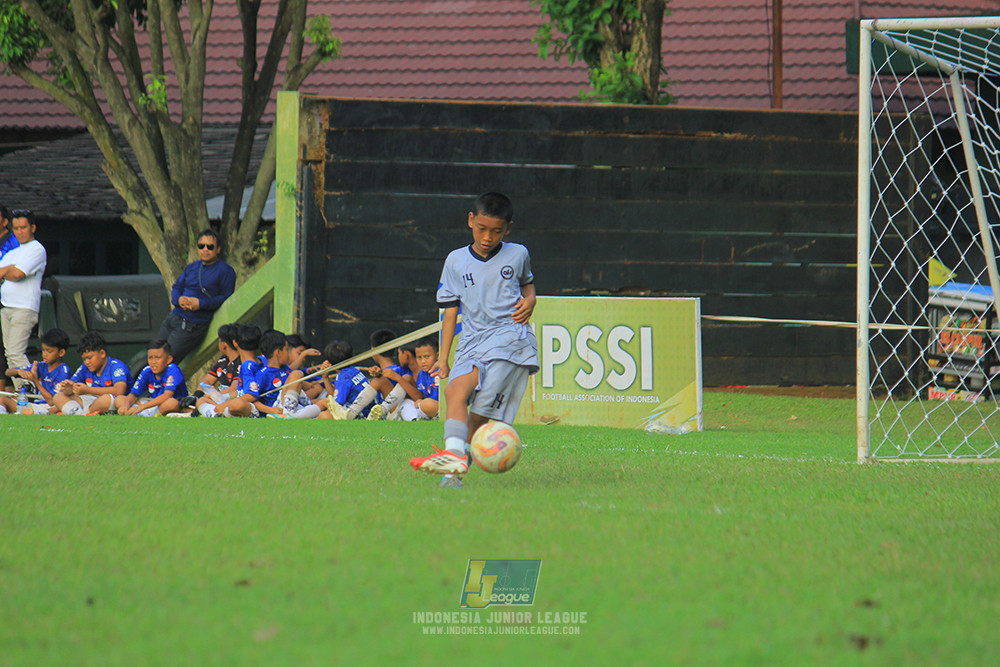 u11 170526 asia football school vs fc decorasiku