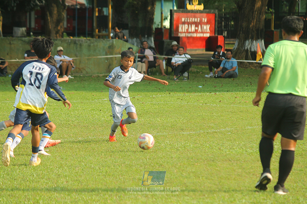 u11 170526 asia football school vs fc decorasiku