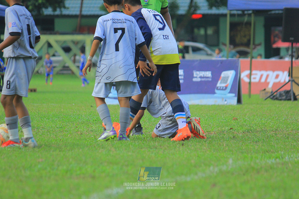 u11 170526 asia football school vs fc decorasiku