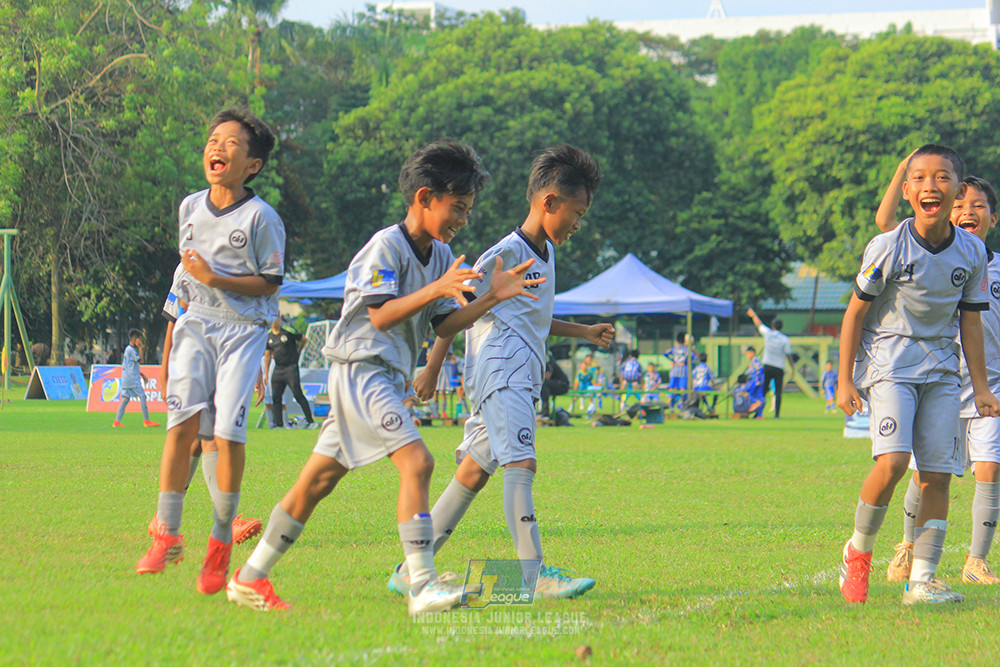 u11 170526 asia football school vs fc decorasiku