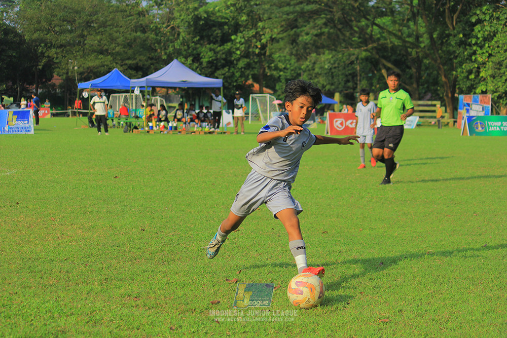 u11 170526 asia football school vs fc decorasiku