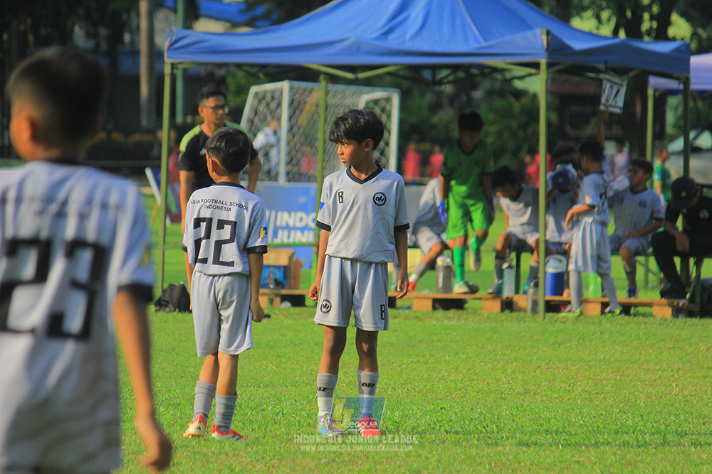 u11 170526 asia football school vs fc decorasiku