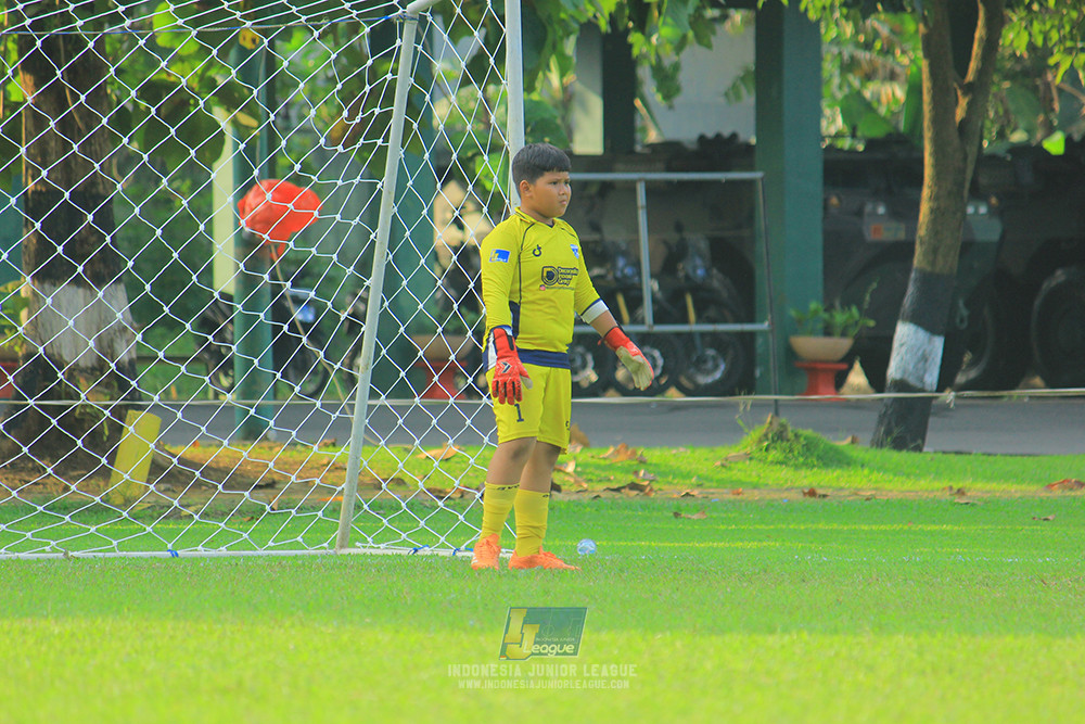 u11 170526 asia football school vs fc decorasiku