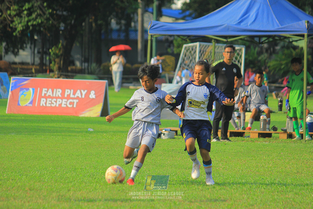 u11 170526 asia football school vs fc decorasiku